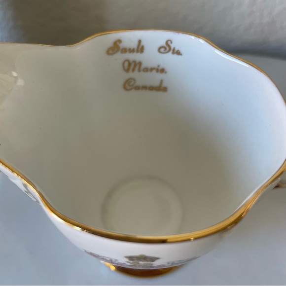 Society Bone China Canada Crest Maple Leaf Creamer Sugar Bowl - Picture 6 of 10